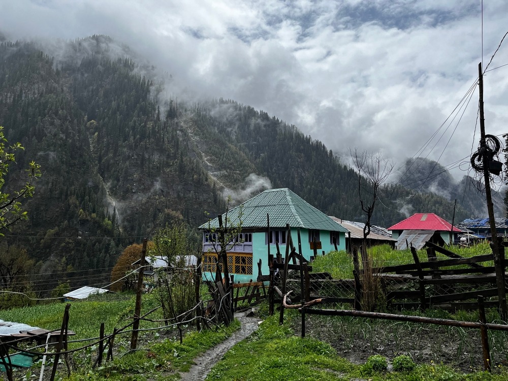 Sar Pass Trek