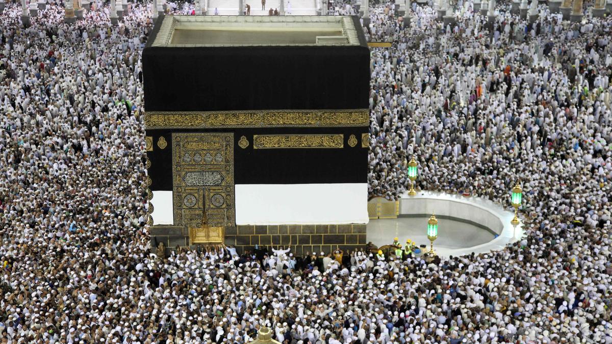 Hajj Package 2024 Pakistan Price and vip hajj package