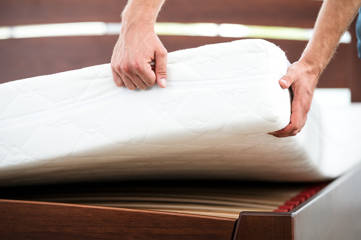 How To Get Rid Of Pet Smell Out Of A Mattress