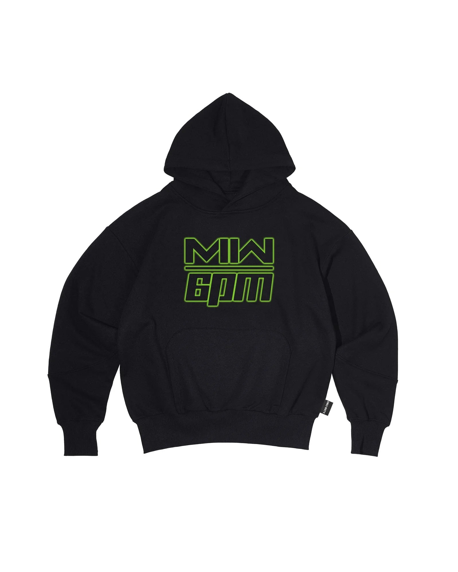 Redefining Everyday Fashion: The 6PMShop x EssentialHoodie Collaboration