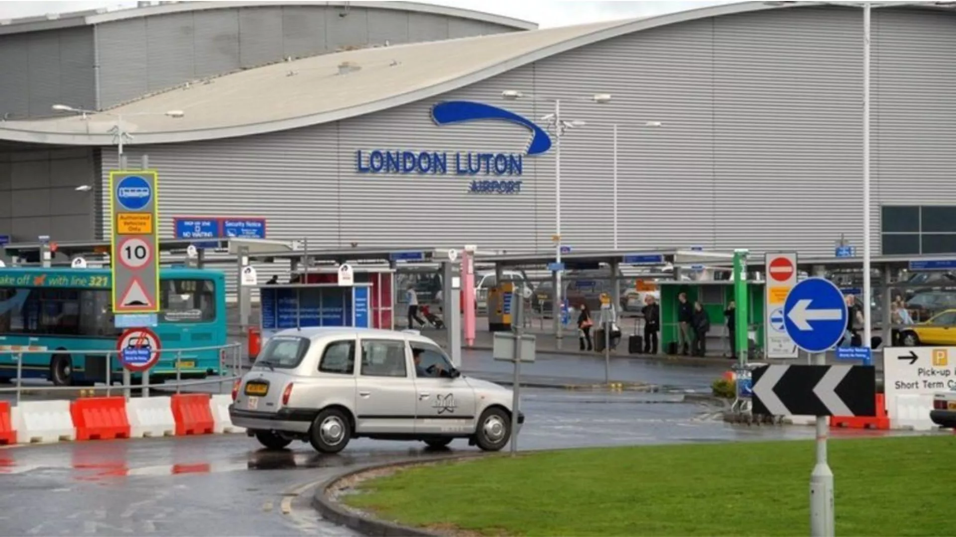 Luton Airport Taxi Service