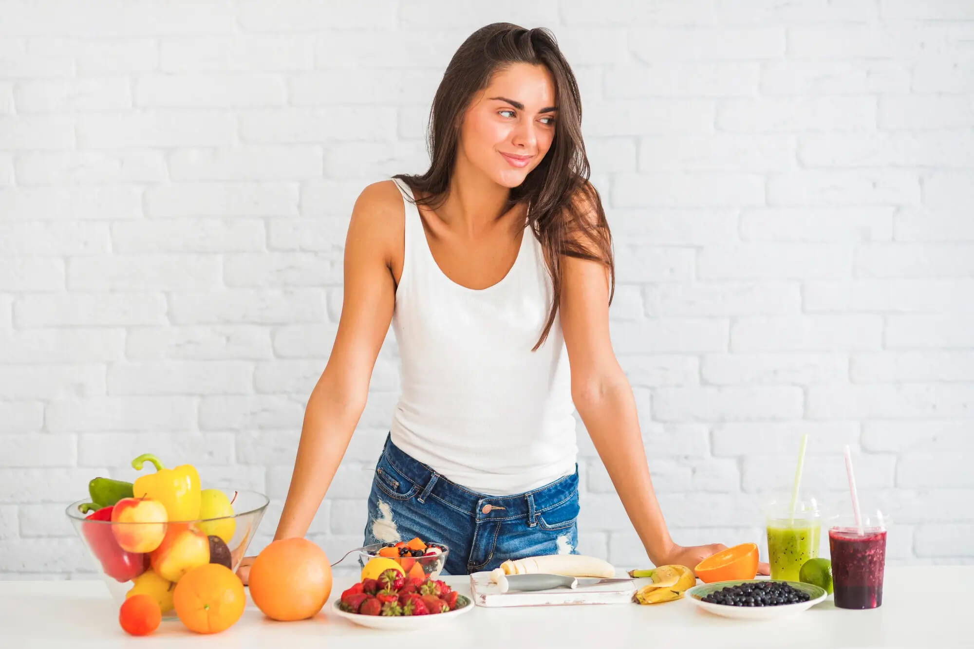 women wear tank top