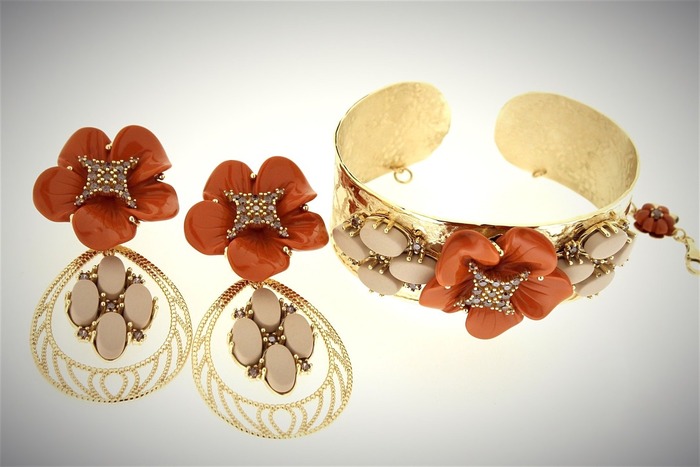 Gold 18 carat price in Nigeria: Tips for first-time investors