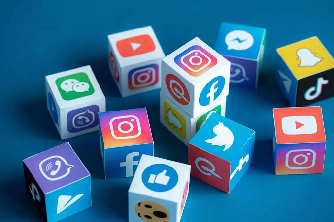 10 Customer Engagement Strategies That Build Strong Online Communities 