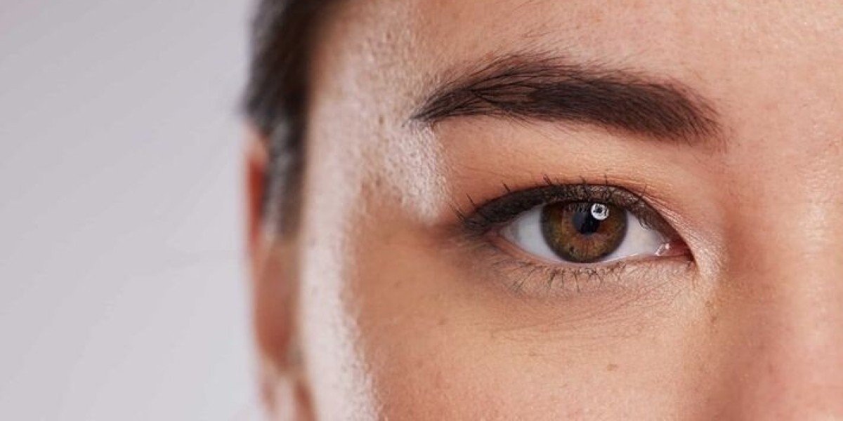 Upper blepharoplasty dubai